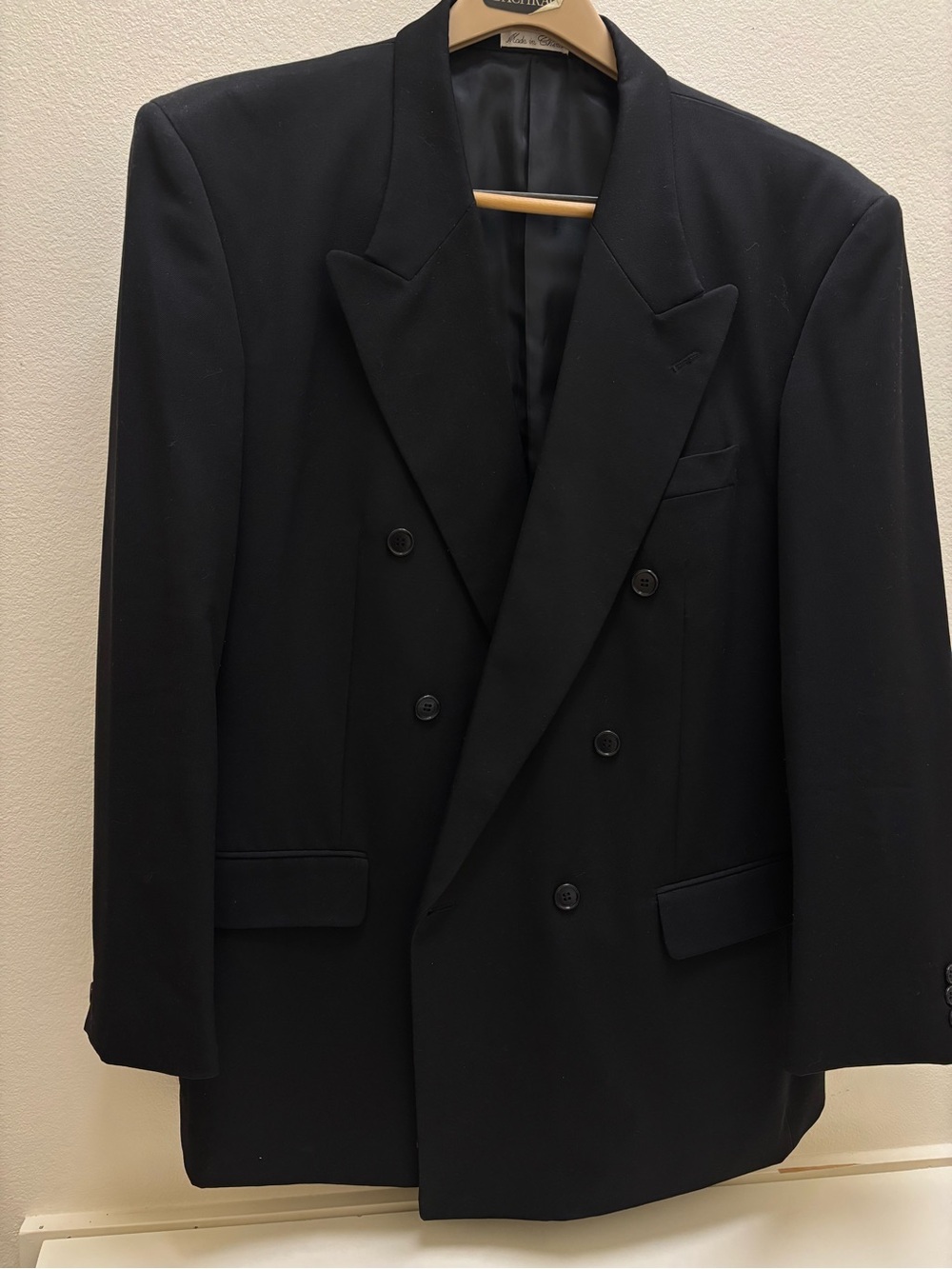 Classic Double-Breasted Black Suit Blazer
